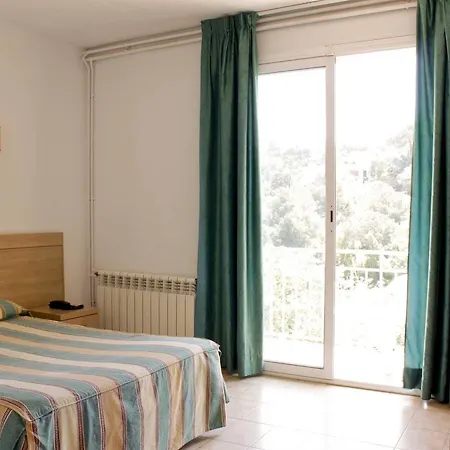 Hotel Montañamar